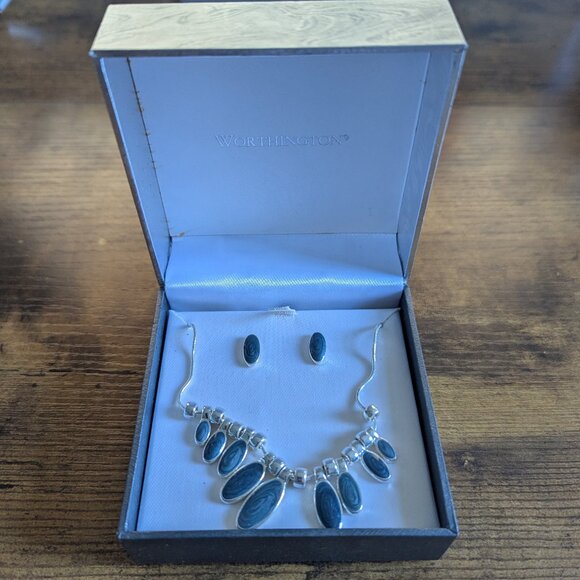 Worthington Women's Necklace & Matching Stud Earring Set, New - Picture 1 of 4